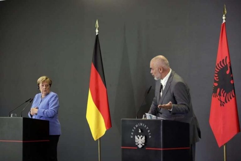 AGK dënon sjelljen e Ramës: U përkujdes që të mos lejojë gazetarët kosovarë t’i bëjnë pyetje Merkelit