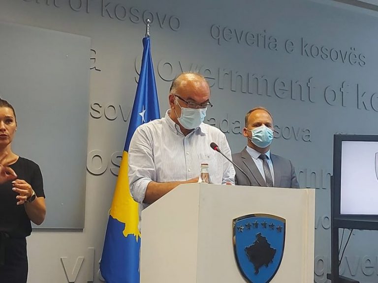 Naser Ramadani: Vaksina kemi me bollëk, merrni!