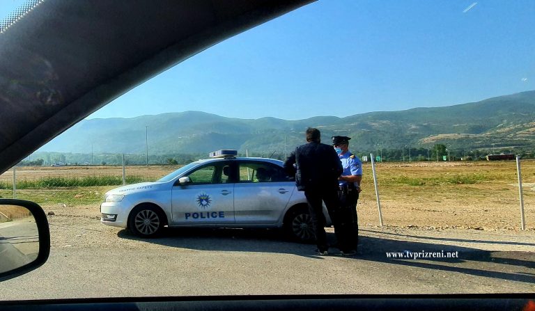 Policia gjen drogë dhe armë në Prizren
