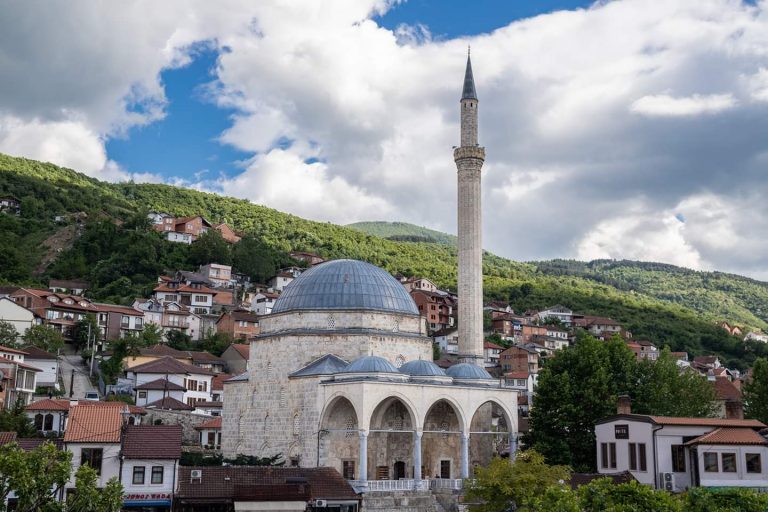 Mot me diell, temperaturat deri në 16 gradë