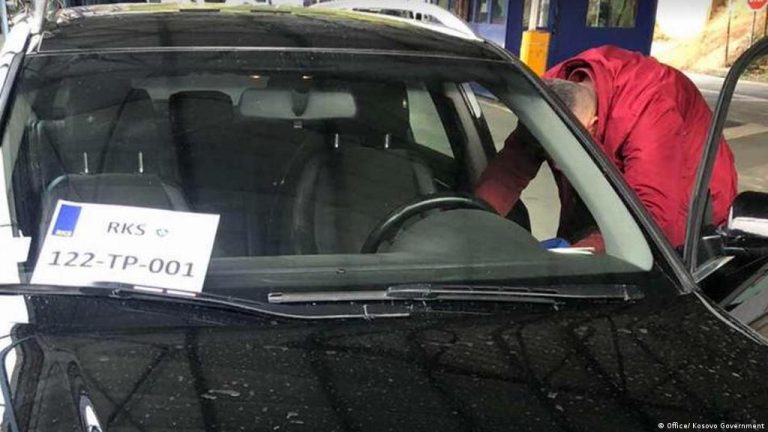 MPB lëshoi mbi 6 mijë targa të përkohshme në të gjitha pikat kufitare