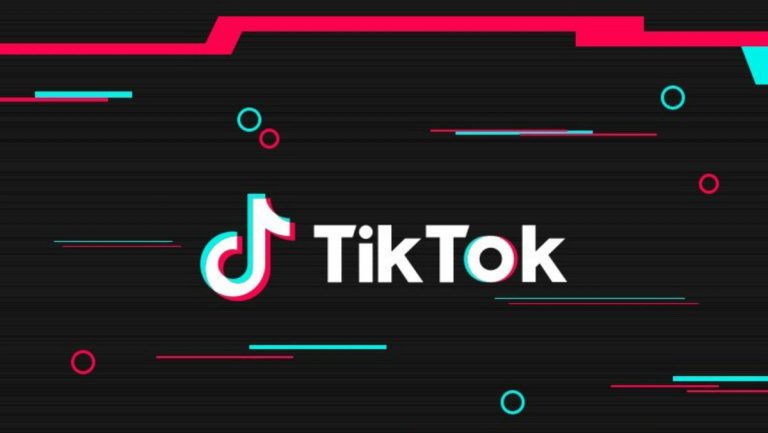 Sfida më e re në TikTok i nxit nxënësit të vjedhin sende nga shkolla