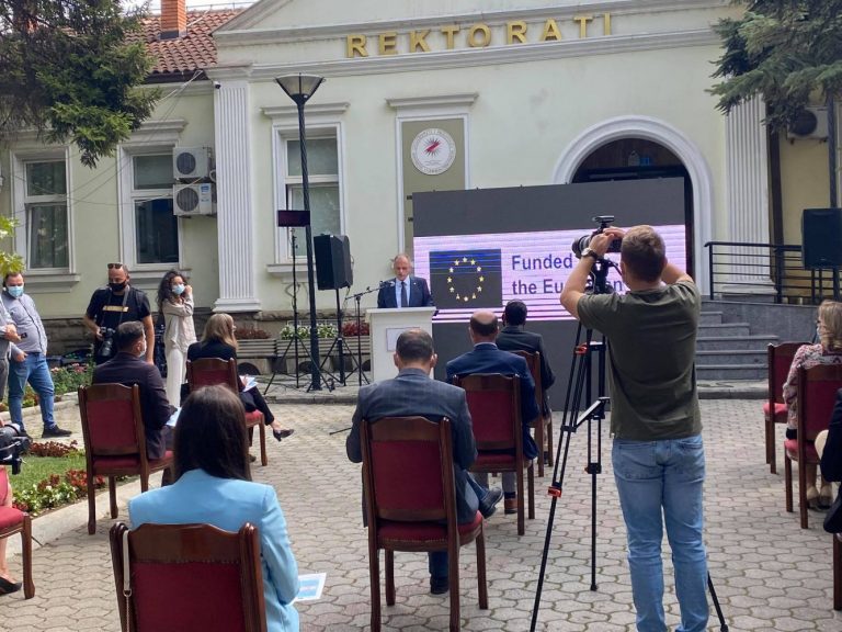 Mësimi online në pandemi, lansohet projekti që synon përmirësimin e shërbimeve psikosociale për fëmijët