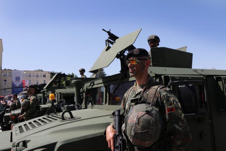 Shqipëria ka dyfish më shumë buxhet për ushtrinë se Kosova