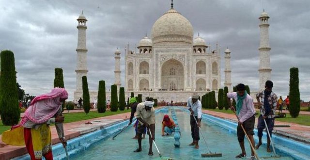 India rihapet për turistët e huaj