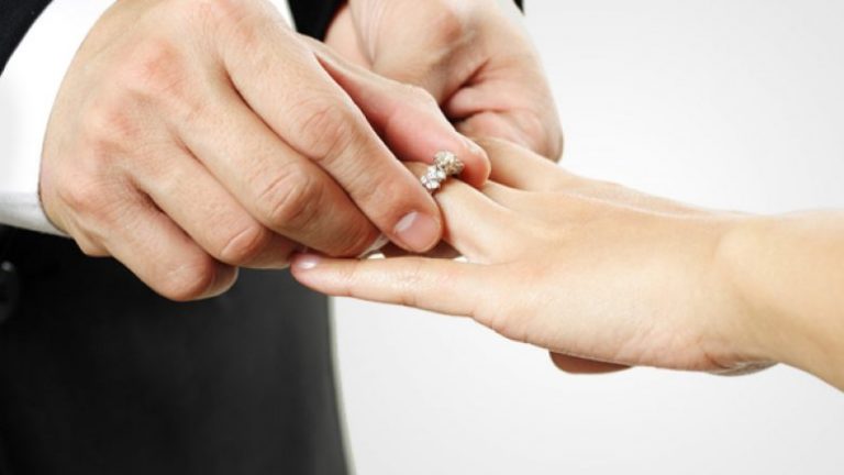 11 mijë e 800 çifte kosovare u kurorëzuan në pjesën e parë të vitit, numër rekord. 2021 vit i dashurisë