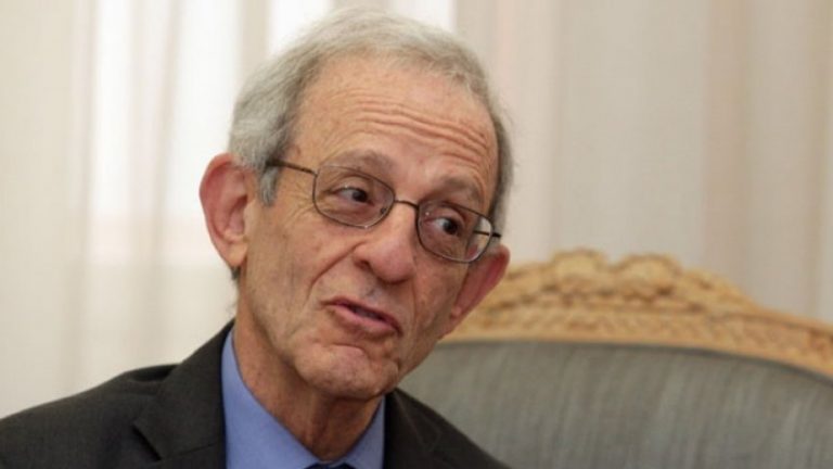 Serwer: Kurti e di çfarë do, por të mos krijojë probleme që nuk mund t’i zgjidhë vetë