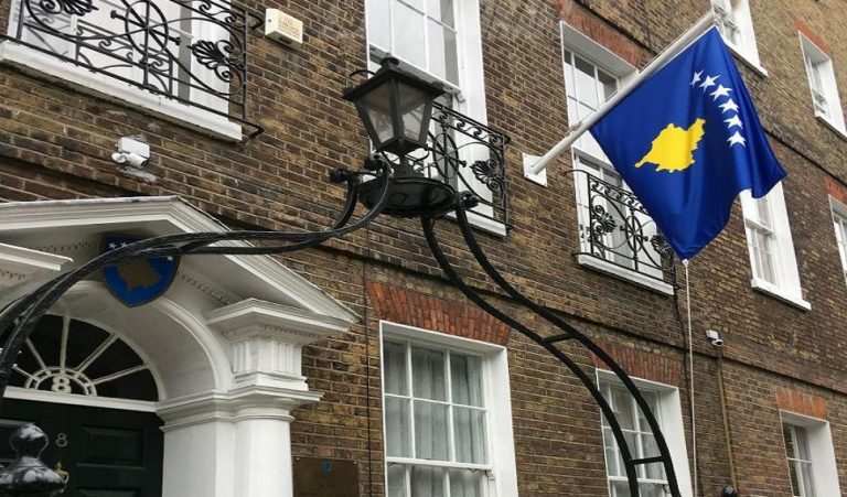 Këta 8 emra pritet të jenë ambasadorët e rinj të Kosovës