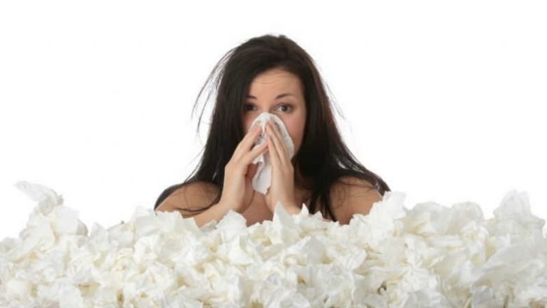 Ngjyra e mukozës në hundë tregon për shëndetin më shumë sesa mendoni