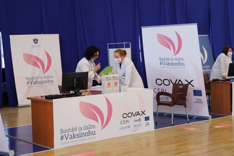 Vaksinimi kundër Covid-19 në Kosovë, grup mosha më e vaksinuar është ajo prej 21-40 vjeç