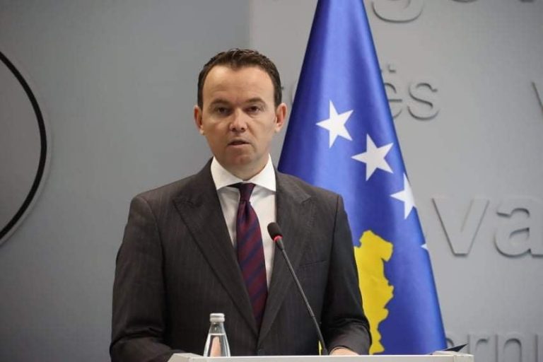 Peci: Për katër muaj 3 milionë euro për kompensimin e dëmeve në bujqësi