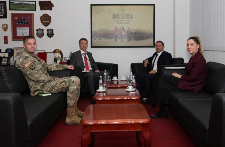 Ekipit të Armend Mehajt i bashkohet edhe një amerikan