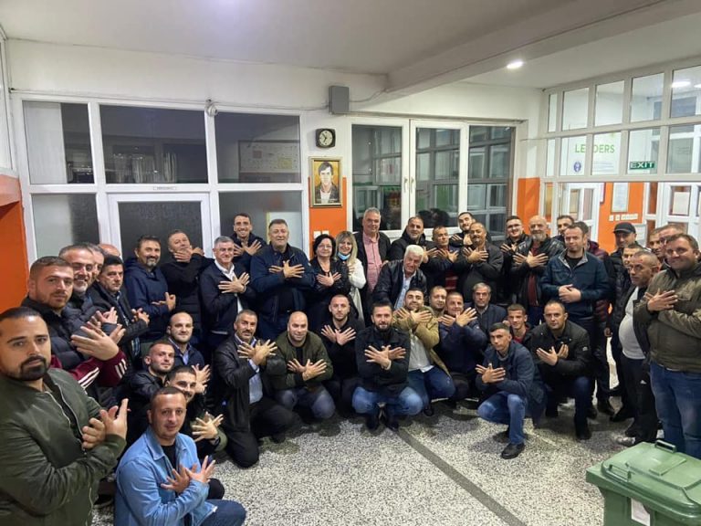 Berisha takon aktivistët e lagjes Tusuz dhe V. Stavileci, kërkon përkraje për Shaqir Totajn