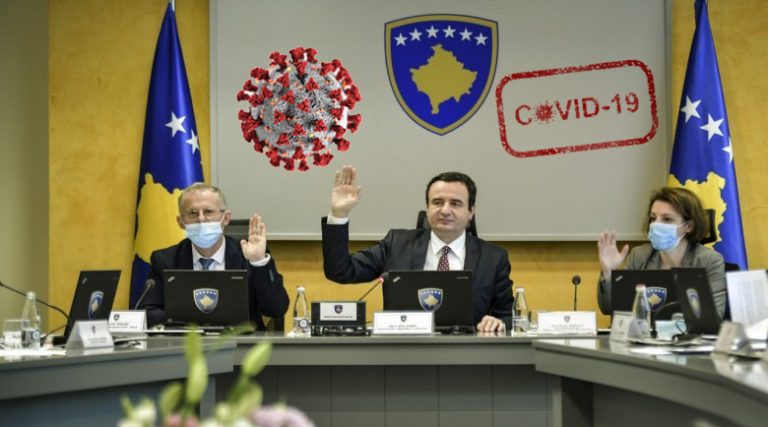 Qeveria miraton masat e reja kundër COVID-19 në Kosovë