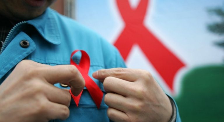 Gjashtë të vdekur këtë vit në Kosovë si pasojë e HIV-AIDS, 31 raste të reja