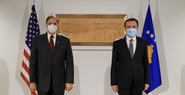 Ambasada e SHBA-së: Folëm me Kurtin për arritjen e marrëveshjes me Serbinë gjatë mandatit të tij