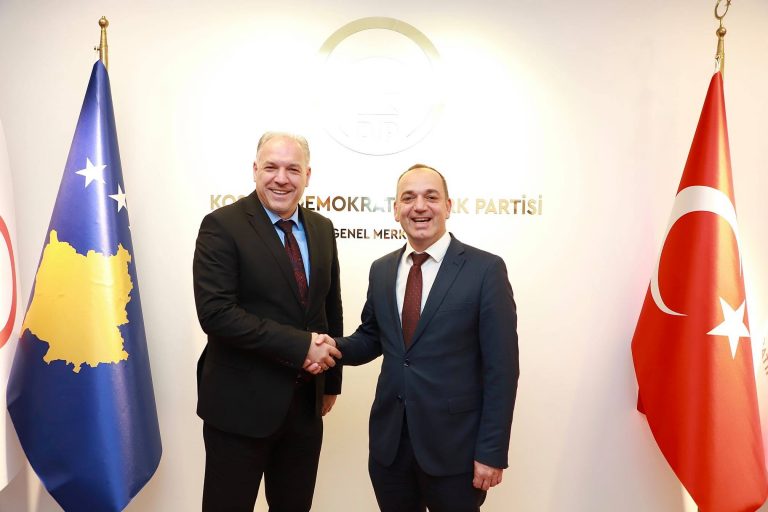 KDTP edhe zyrtarisht mbështet, Mytaher Haskukën