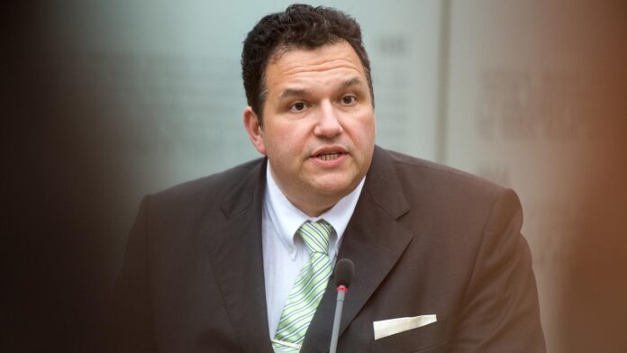 Eurodeputeti gjerman flet për vizat: Mund t’ju premtoj se jemi në anën tuaj