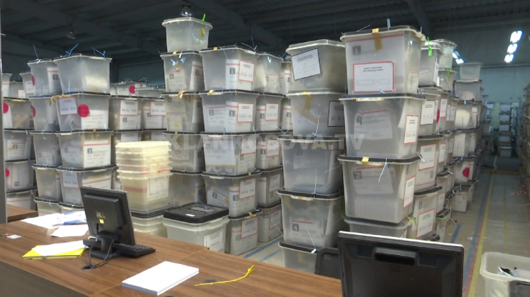 Vendoset për rinumërimin e rreth 500 vendvotimeve