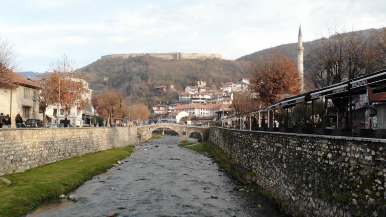 Parashikimi i motit për nesër