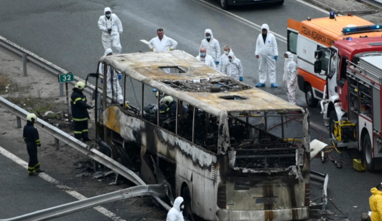 Aksidenti në Bullgari, nesër arrijnë 45 kufomat në Shkup, detaje të ceremonisë!