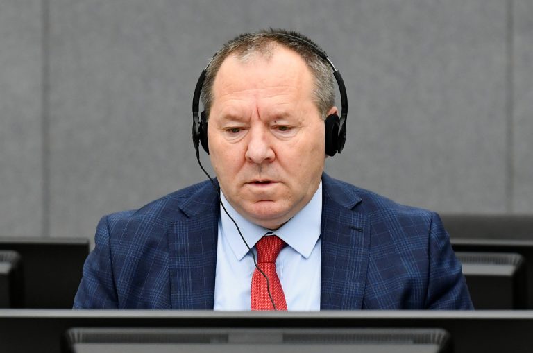 Gucati në gjendje jo të mirë shëndetësore, mungon në seancë