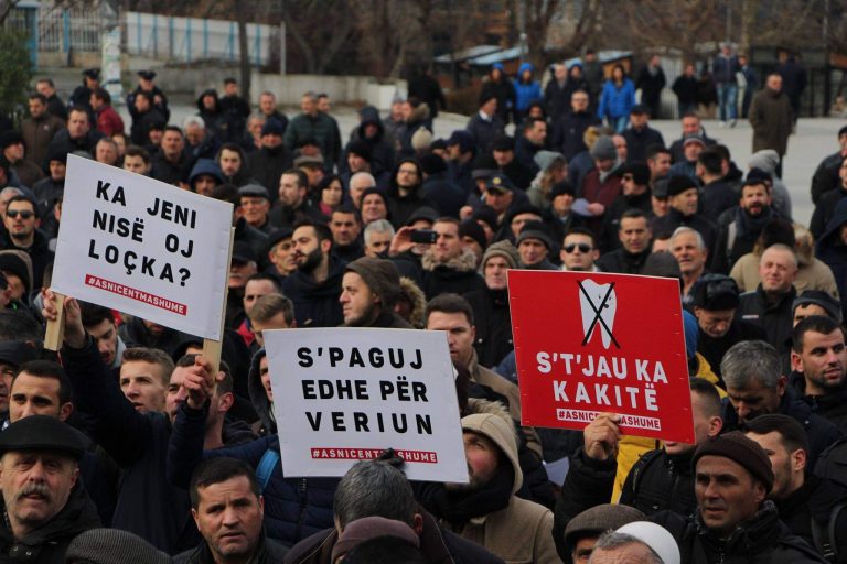 Sot në ora 12:00 protestohet kundër shtrenjtimit të rrymës