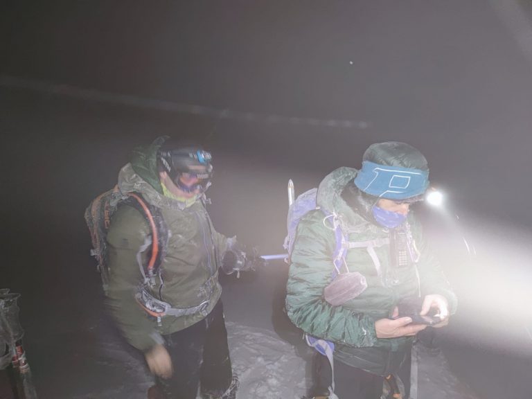 Në mjegull dhe stuhi, humbën disa persona në Brezovicë, gjenden dhe strehohen nga ekipi i Kërkim Shpëtimit të Kosovës