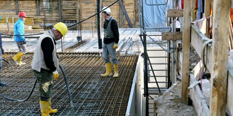 Alarmojnë ekspertët: Në fund të vitit Kosova do të mbetet pa fuqi punëtore në shumë sektorë