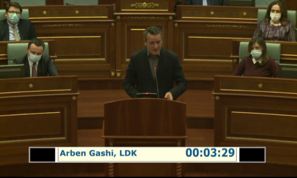 Arben Gashi: Kam frikë për frikën që po e shfaq kryeministri