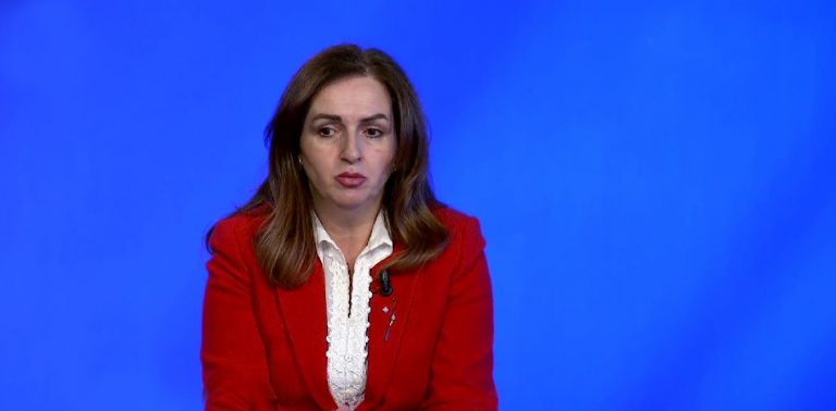 Nagavci: Me COVID-19 janë 1,489 mësimdhënës dhe 6,684 nxënës