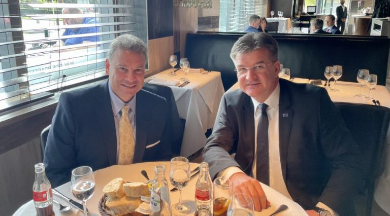 Gabriel Escobar dhe Lajçak më 31 janar vizitojnë Kosovën