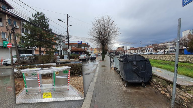 Prizreni bëhet me kontejnerë nëntokësor
