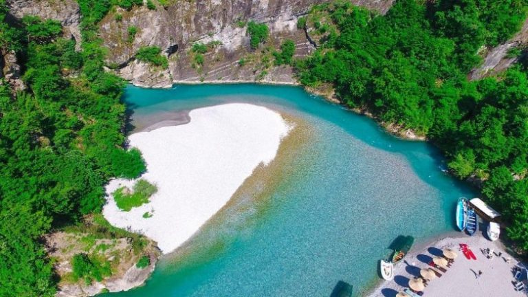 Lumi i Vjosës dhe i Shalës shpallen zona të mbrojtura në Shqipëri