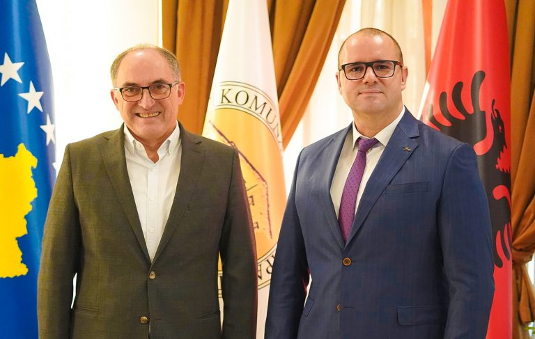 Kryetari Totaj e emëron, Nehat Elshanin, shef të kabinetit të tij