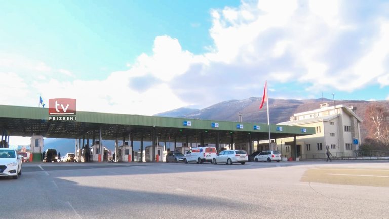 Armë e drogë: Policia arreston në flagrancë disa persona në Vërmicë, Podujevë e Viti