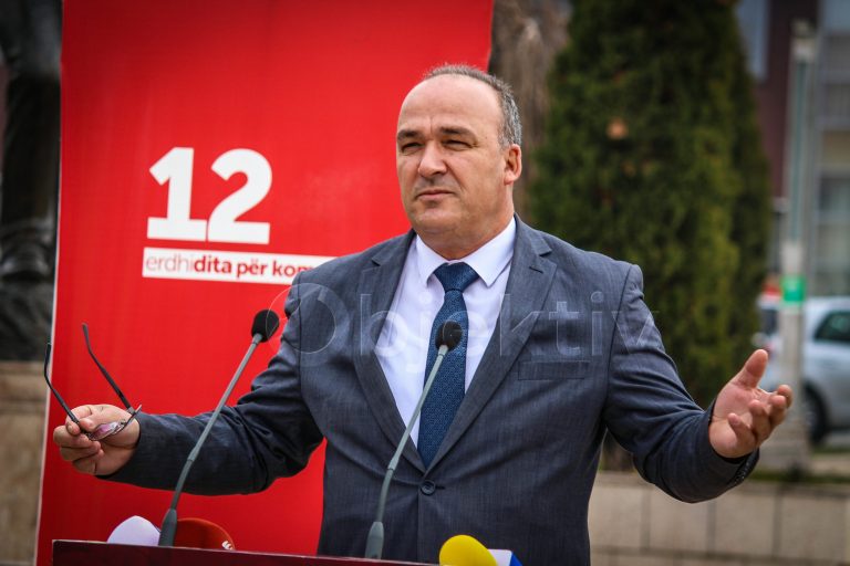 Kryetari i Komunës së Podujevës, Shpejtim Bulliqi, zyrtarizon koalicionin me PDK-në