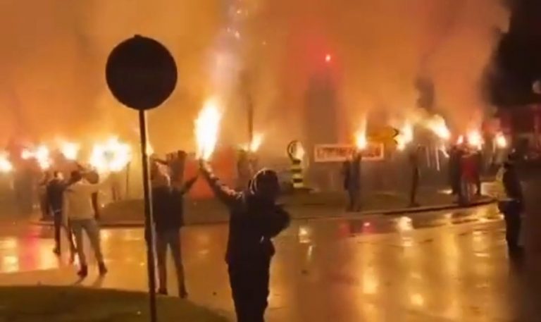 “Do ta marrim Prizrenin, Dubrovnikun…”, serbët në Bosnjë e Serbi këndojnë këngë ultra-nacionaliste nëpër rrugë