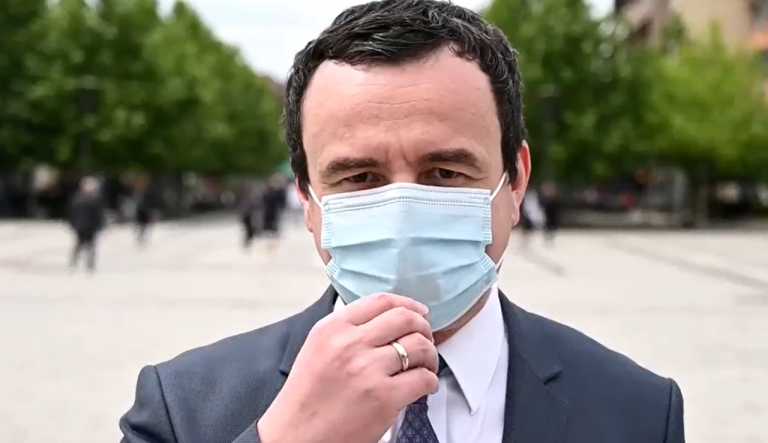 “Lajmërohet” Albin Kurti: Njofton për rikthimin e Bllokut