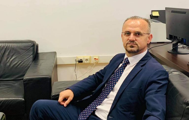 Zëvendësministri i Shëndetësisë: Mund të ketë rishikim të masave