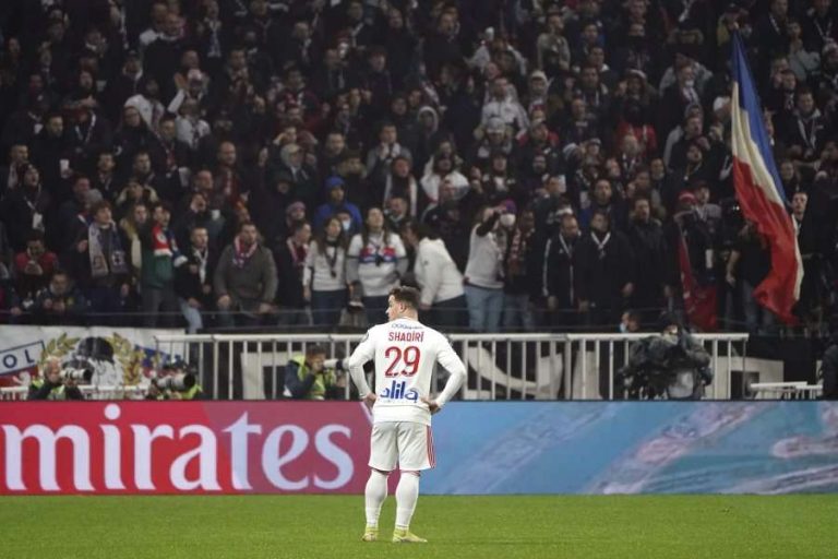 Shaqiri i pafat, dy herë përballet me COVID-19