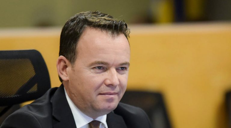 Peci: Lista “Guxo” formalizohet gjatë muajit shkurt