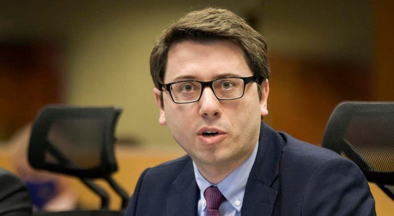 Subvencioni 75 milionësh për rrymën, ministri Murati tregon se ku do t’i marrim mjetet