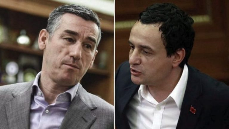 Kurti i shpreh ngushëllime familjes së Kadri Veselit pas vdekjes së nënës