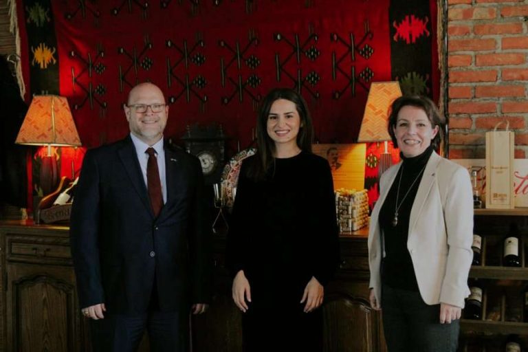 Kosova bëhet me zyrtare ndërlidhëse në Departamentin e Shtetit