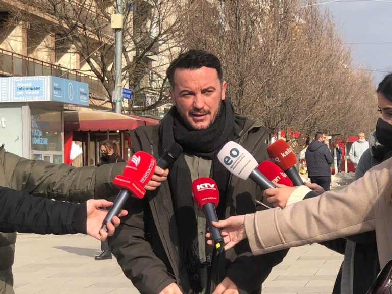 Molliqaj për protestën e së shtunës: S’do të ndalemi derisa ZRRE-ja e kthen prapa vendimin