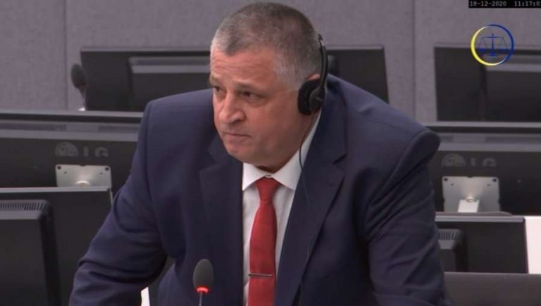 Haradinaj heq përgjegjësinë nga OVL-ja, fajëson gazetarët për manipulim