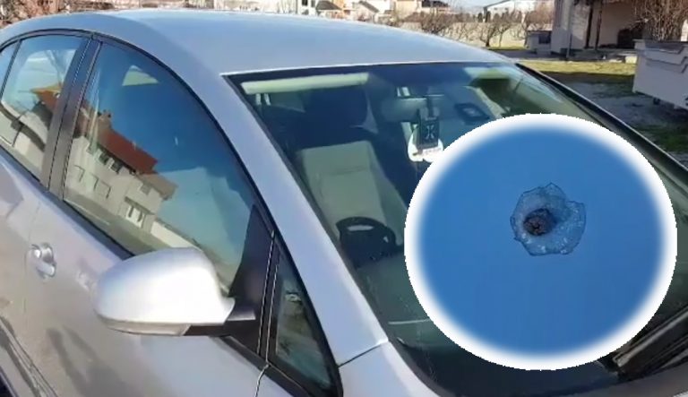 Plumbi qorr godet veturën në lagjen Arbanë të Prizrenit