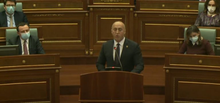 Haradinaj: Referendumi i Serbisë është jo ligjor dhe jo kushtetues