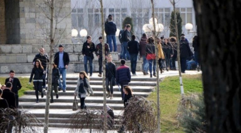 Nimani: Heqja e pagesave për semestër, ka ndikuar në interesim e të rinjve për studime